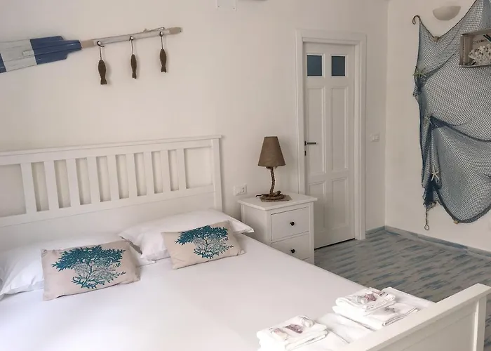 アパート Il Corallo マレッティモ